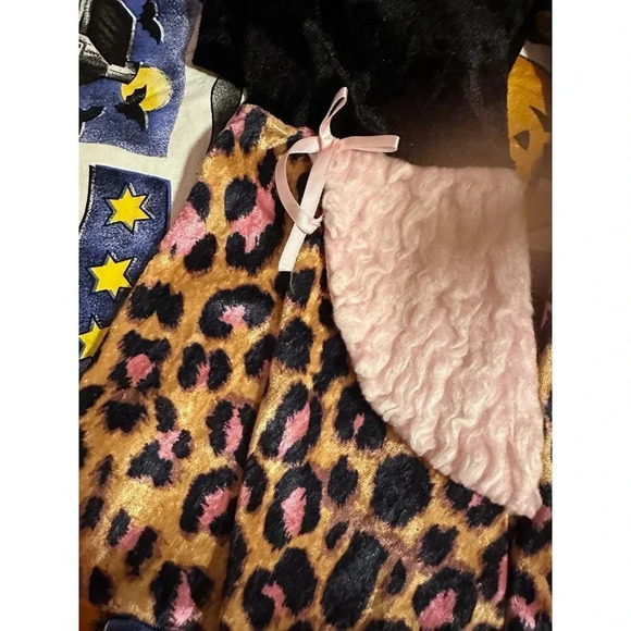 I love Pink by Disguise Teen girl size 7-8 Panther costume - Picture 2 of 8
